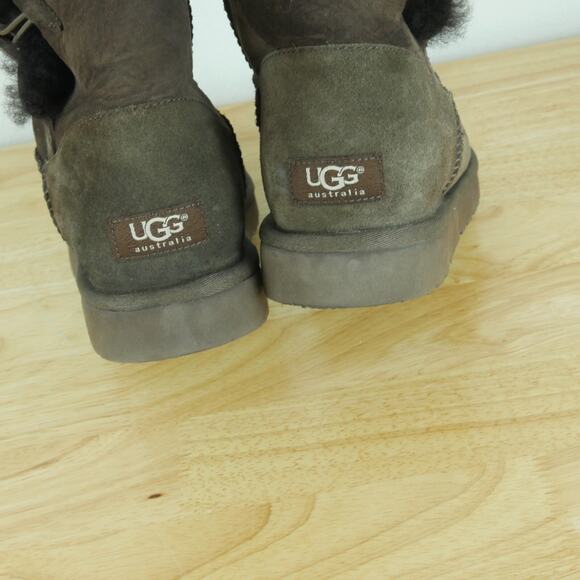 UGG Size 10 Bailey Button II Dark Brown Suede Shearling Foldover Boots Comfort - Picture 8 of 10